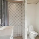 Dom wakacyjny 4 Bedroom Lovely In Nordenbro Vesteregn