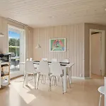 4 Bedroom Lovely In *